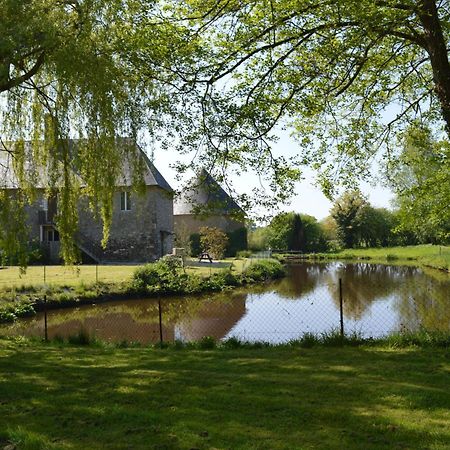 La Synchronicite - Chambres D'Hotes Saint-Sauveur-Villages Экстерьер фото