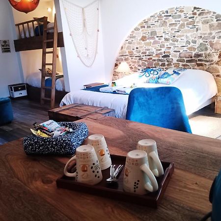 La Synchronicite - Chambres D'Hotes Saint-Sauveur-Villages Экстерьер фото