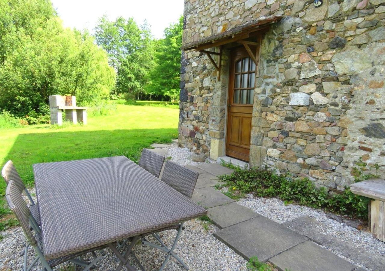 La Synchronicite - Chambres D'Hotes Saint-Sauveur-Villages Экстерьер фото
