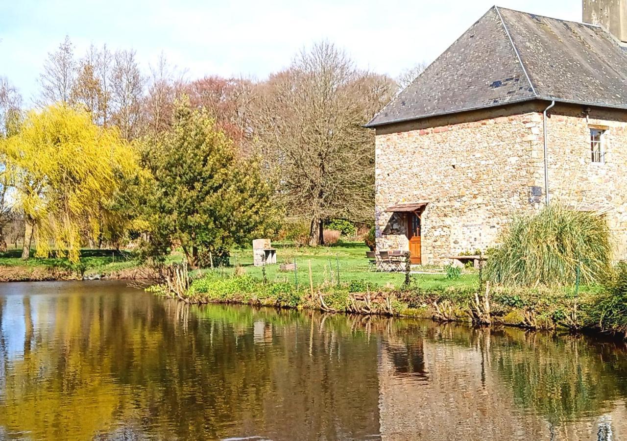 La Synchronicite - Chambres D'Hotes Saint-Sauveur-Villages Экстерьер фото